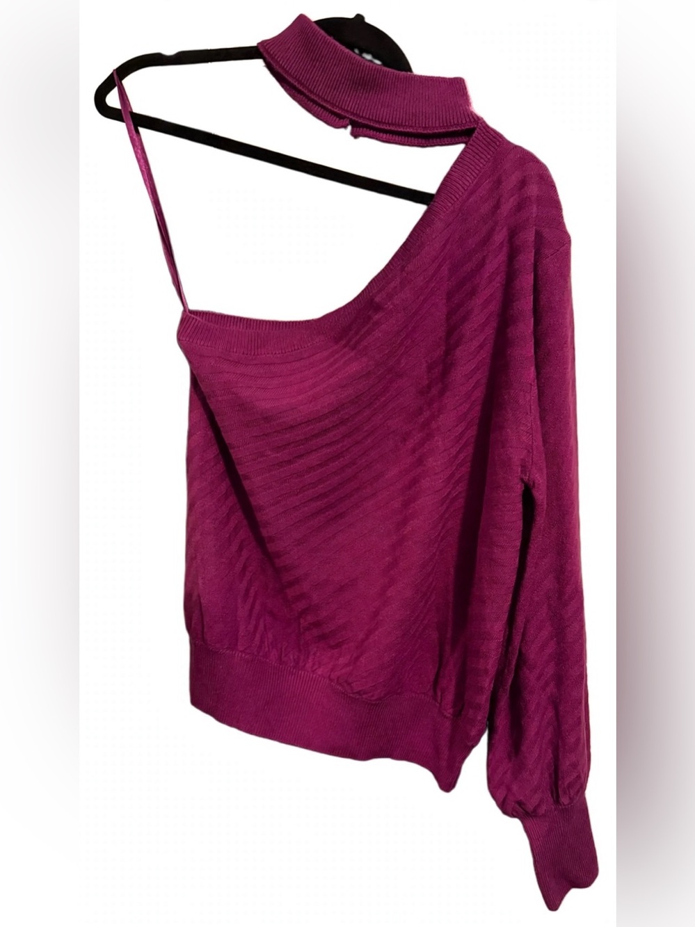 NWT- Gabrielle Union x New York & Company- One-shoulder Cutout Choker Sweater- M